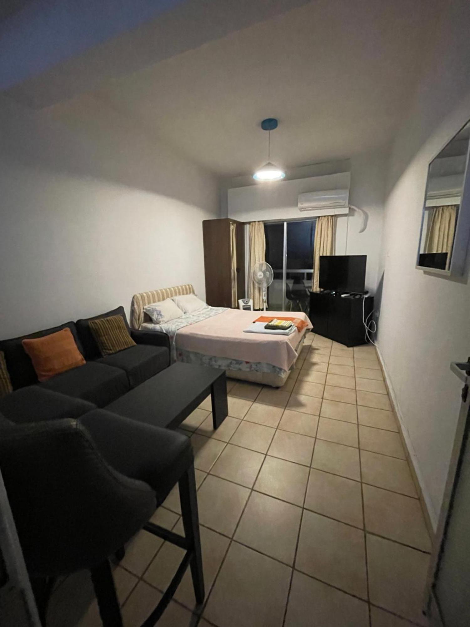 Studio Apartment Larnaca Zewnętrze zdjęcie